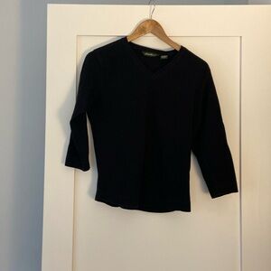 Eddie Bauer V-neck fitted sweater size M